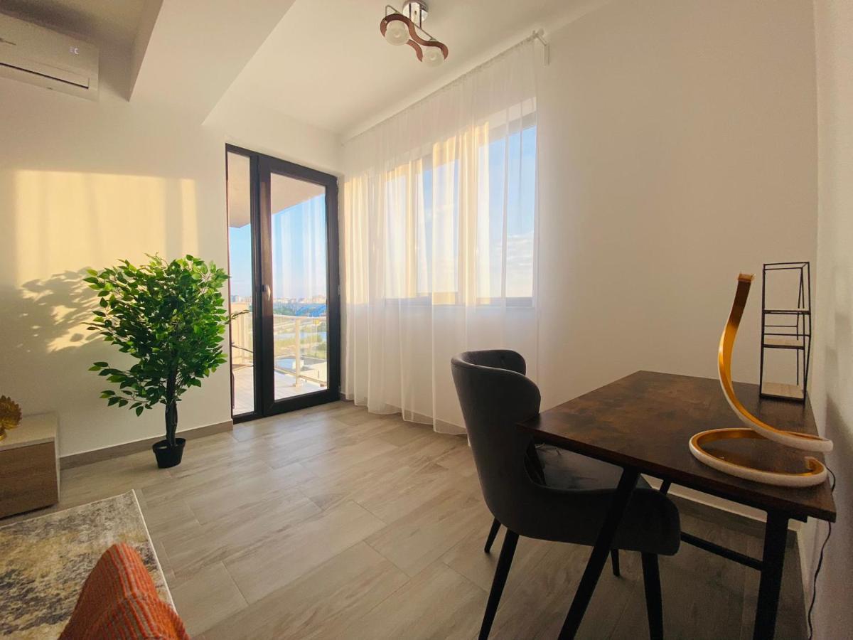 Soho Apartment - City View With Rooftop Garden Bucureşti Exterior foto