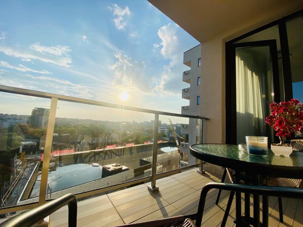Soho Apartment - City View With Rooftop Garden Bucureşti Exterior foto