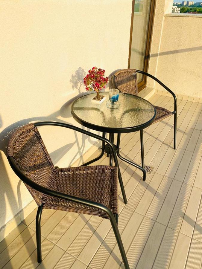 Soho Apartment - City View With Rooftop Garden Bucureşti Exterior foto