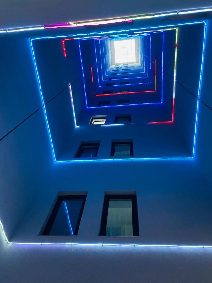 Soho Apartment - City View With Rooftop Garden Bucureşti Exterior foto