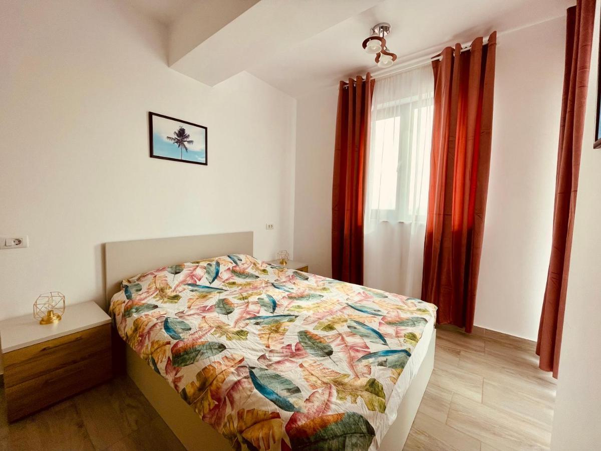 Soho Apartment - City View With Rooftop Garden Bucureşti Exterior foto